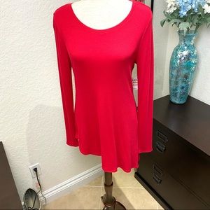 NWT INC asymmetrical hem top